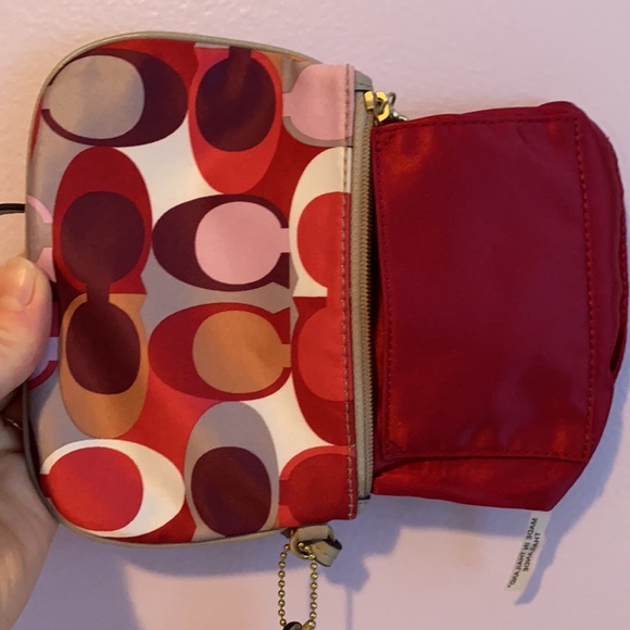 Coach wristlet - Picture 11 of 15